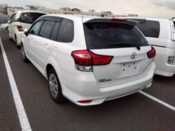 
										Toyota Corolla Fielder X 2019 full									